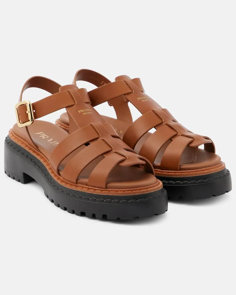 Prada Plateausandalen aus Leder Braun