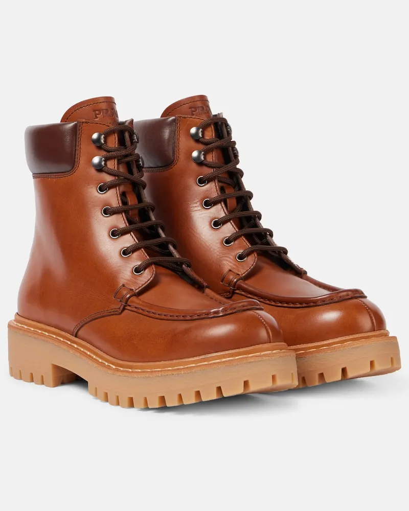Prada Schnürstiefel aus Leder Braun