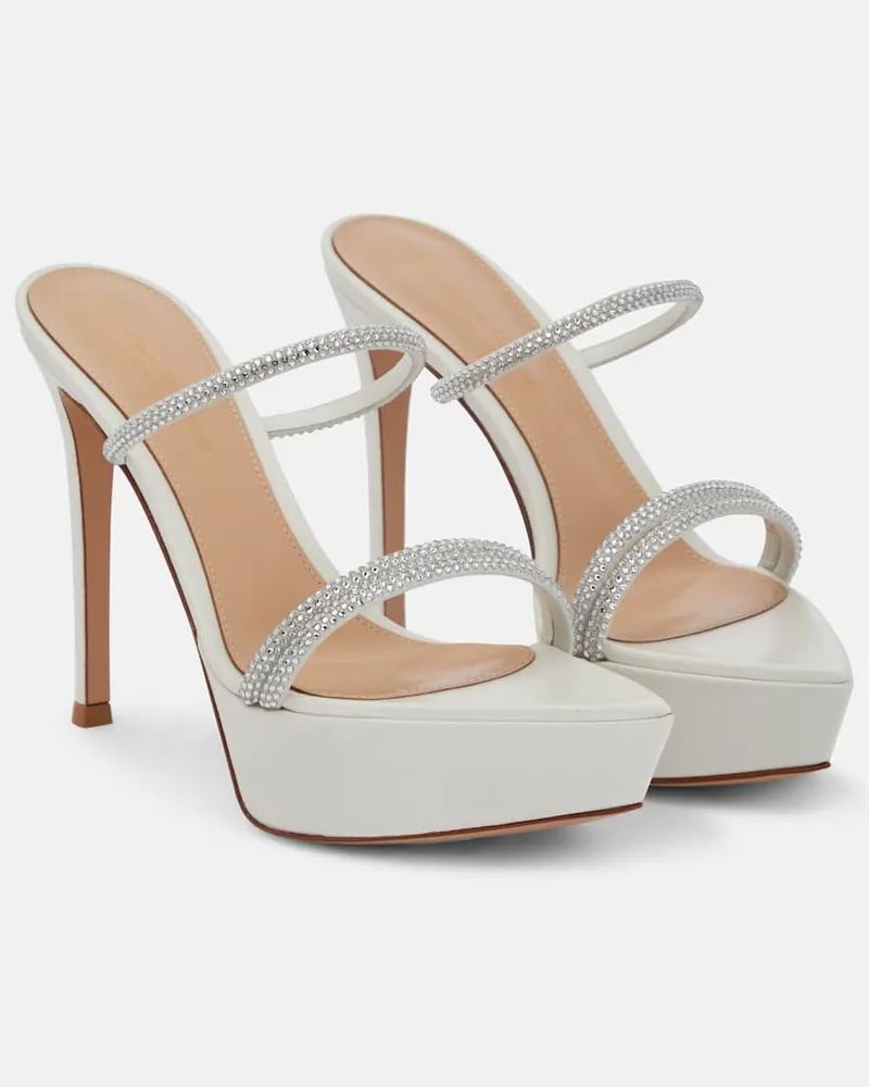 Gianvito Rossi Verzierte Plateausandalen Weiß
