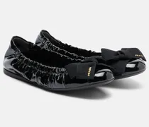 Ballerinas aus Lackleder