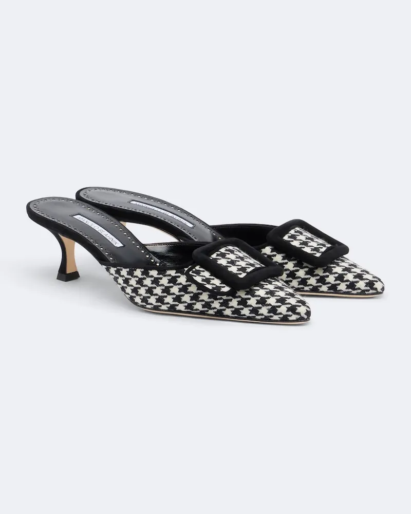 Manolo Blahnik Mules Maysalebi mit Veloursleder Schwarz