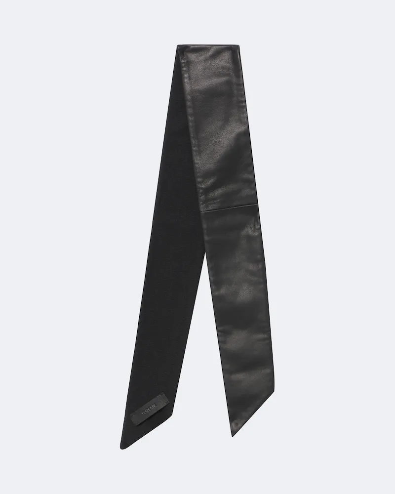 Totême Schal aus Leder Schwarz