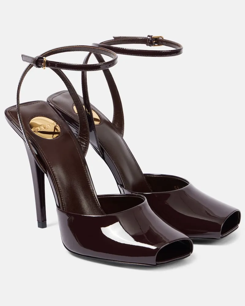 Saint Laurent Sandalen La Scandale 110 aus Lackleder Braun
