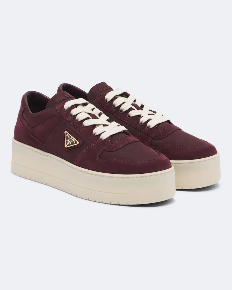 Prada Sneakers Downtown Bold aus Re-Nylon Burgunderrot