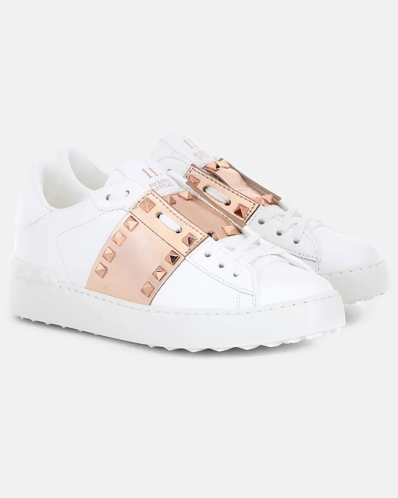Valentino Garavani Sneakers Rockstud Untitled mit Metallic-Leder Weiß