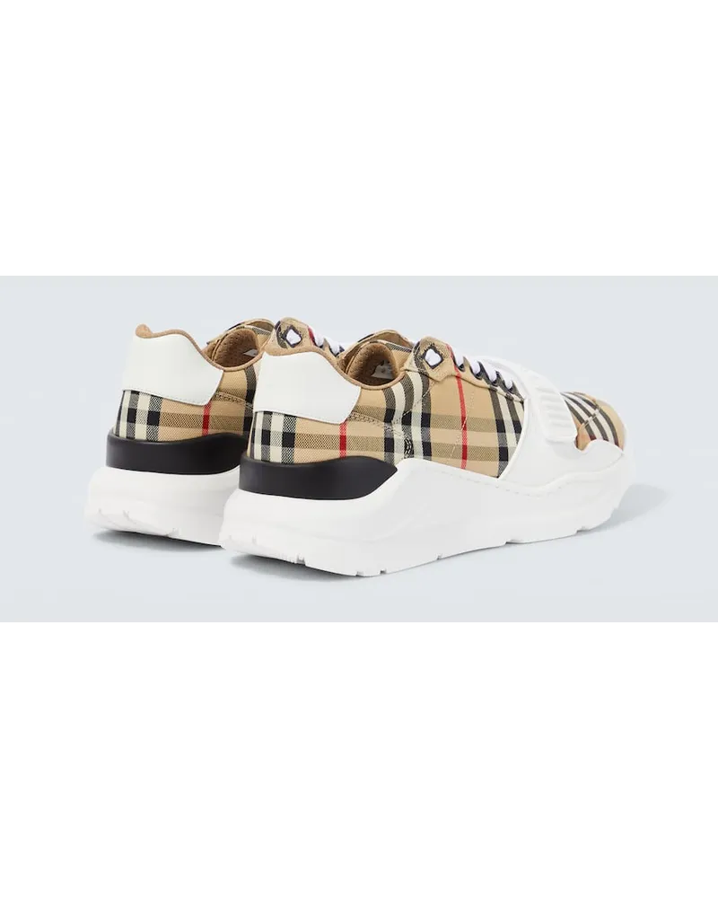 Burberry Sneaker Kaufen Sie 193 Produkte online MyBestBrands