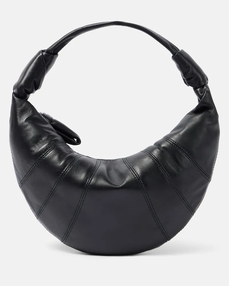 Christophe Lemaire Tote Fortune Croissant Mini aus Leder Schwarz
