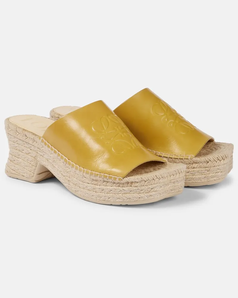 Loewe Espadrille-Pantoletten Petal Anagram aus Leder Gelb