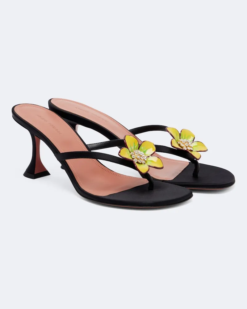 Amina Muaddi Sandalen Vittoria aus Satin mit Blumenapplikation Schwarz
