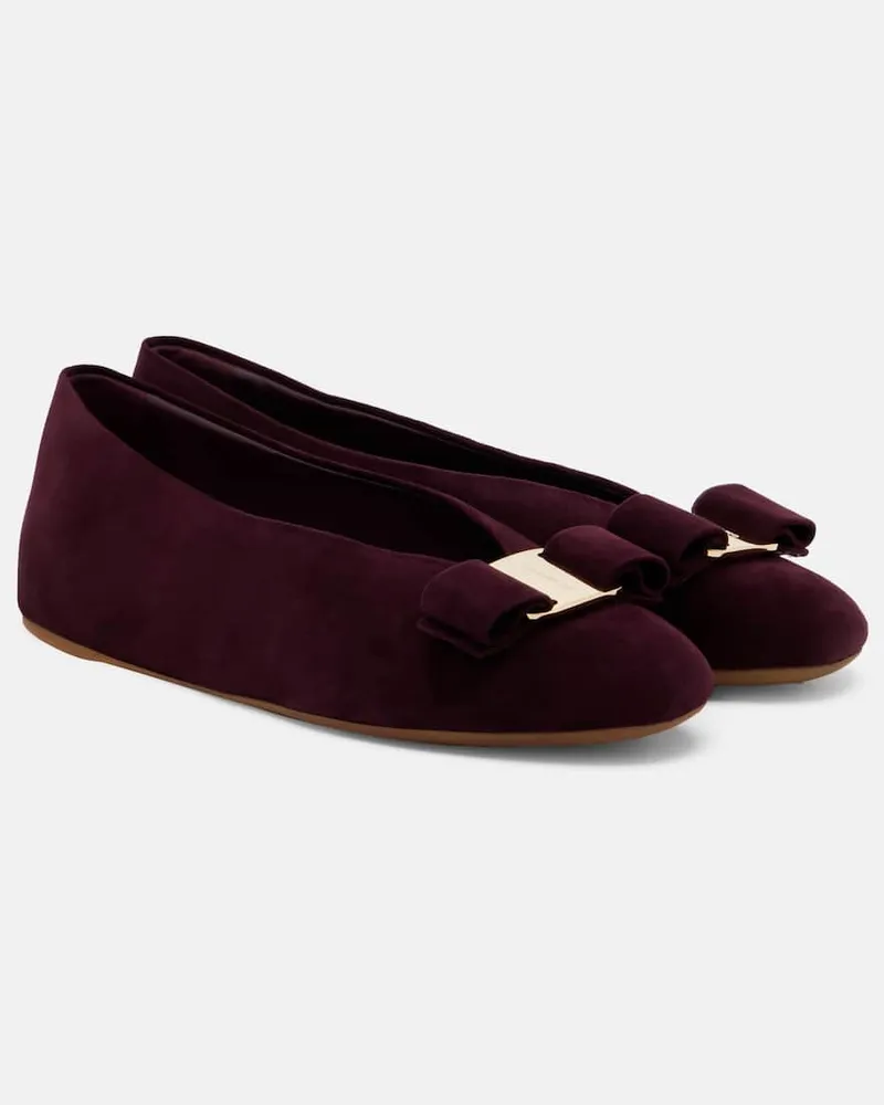 Ferragamo Ballerinas Vanna aus Veloursleder Burgunderrot