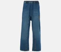 Low-Rise Wide-Leg Jeans