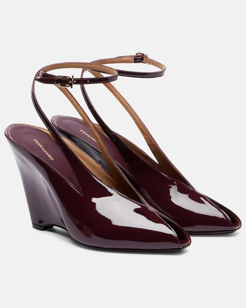 Ferragamo Wedges Arcadia 95 aus Lackleder Burgunderrot