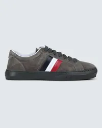 Moncler Sneakers New Monaco aus Veloursleder Grau