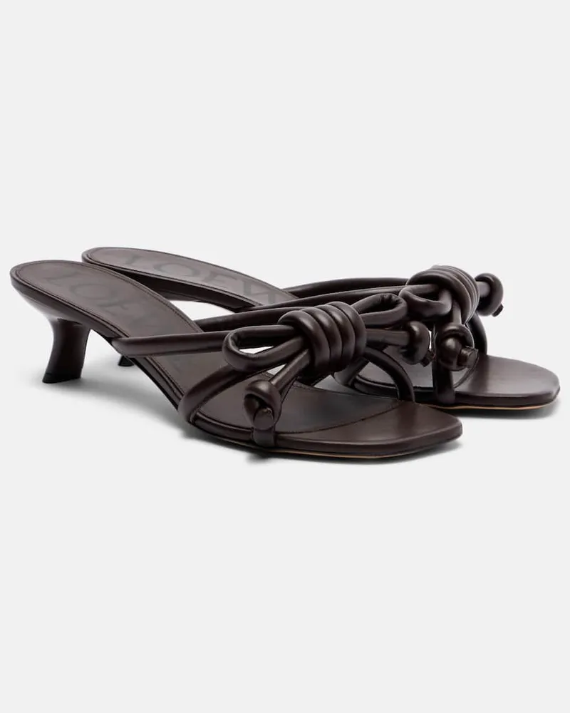 Loewe Pantoletten Flamenco 45 aus Leder Braun