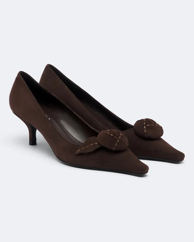 Prada Pumps aus Veloursleder Braun