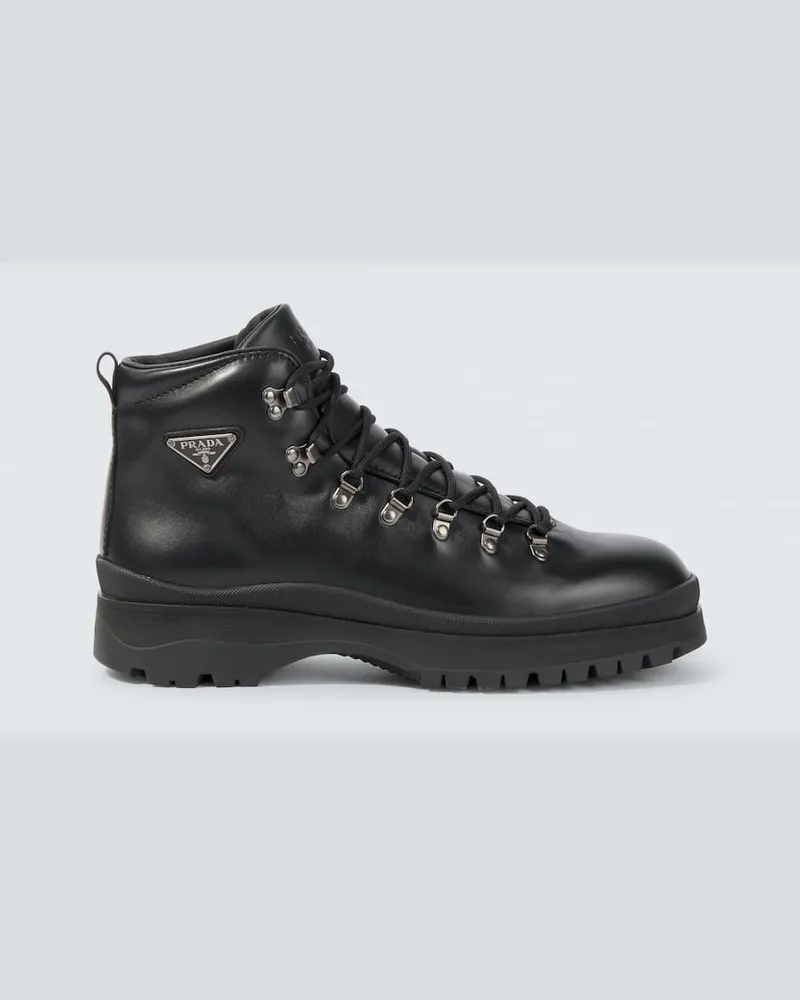 Prada Schnürstiefel Brixxen aus Leder Schwarz