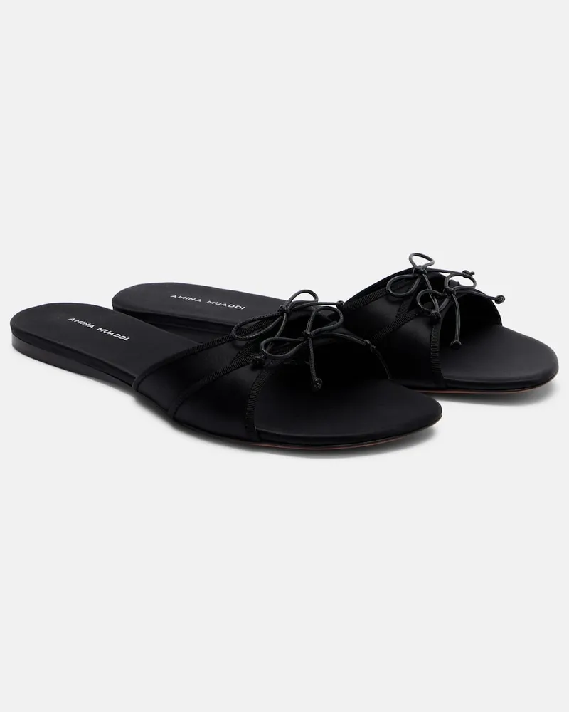 Amina Muaddi Pantoletten Eleonora aus Satin Schwarz