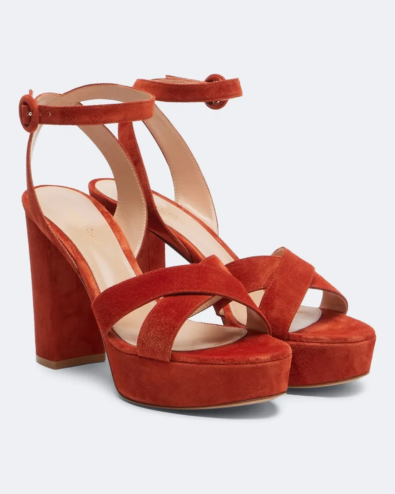 Gianvito Rossi Plateausandalen Sabrina aus Veloursleder Orange
