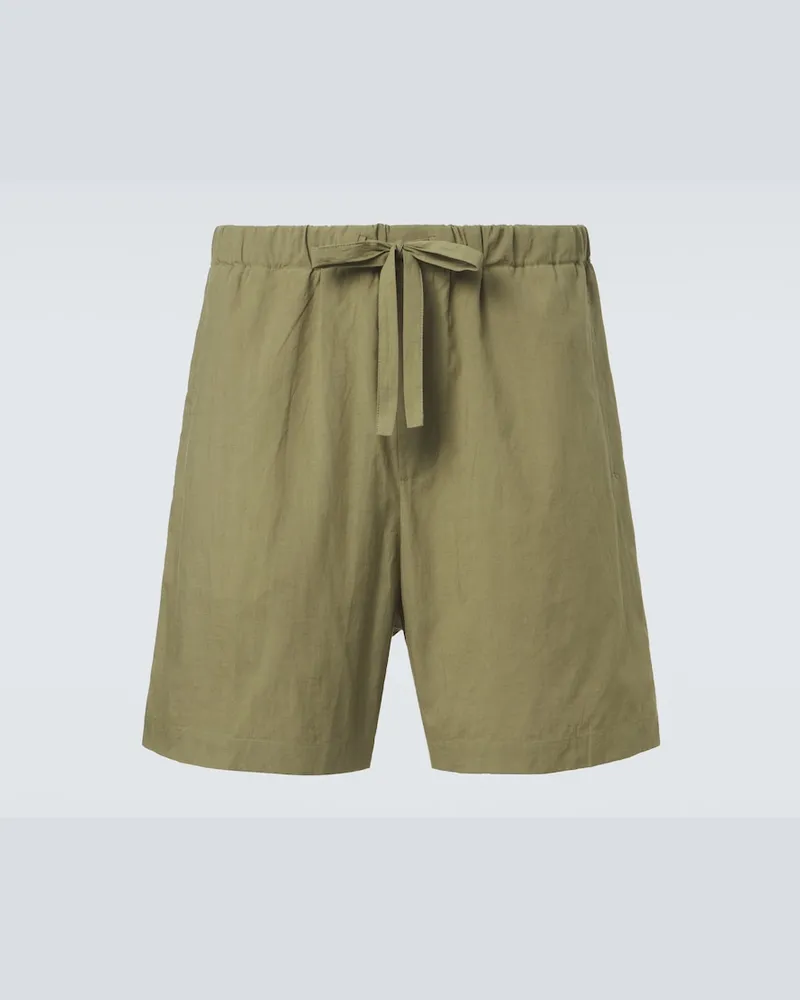 COMMAS Mid-Rise Shorts Grün