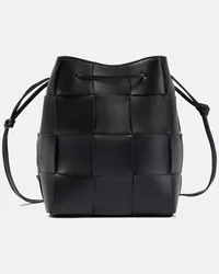 Bottega Veneta Bucket-Bag Cassette Small aus Leder Schwarz