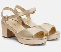 Plateausandalen aus Metallic-Leder