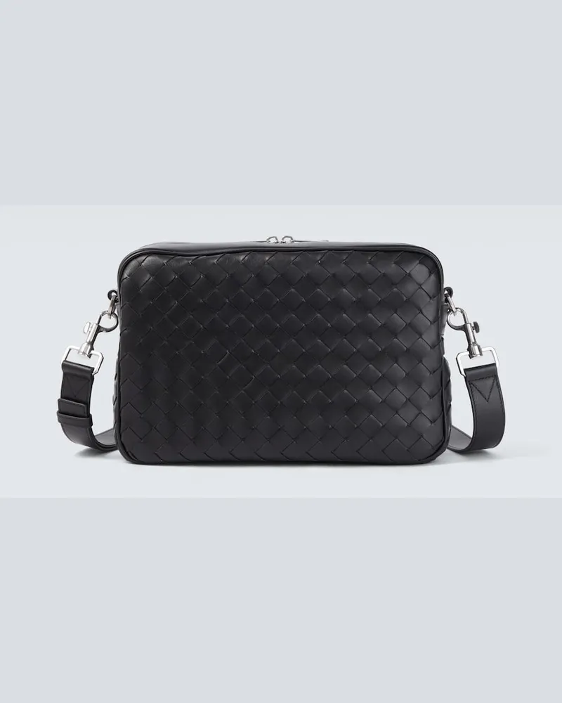 Bottega Veneta Schultertasche Intrecciato aus Leder Schwarz