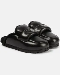 Prada Slippers aus Leder mit Shearling Schwarz