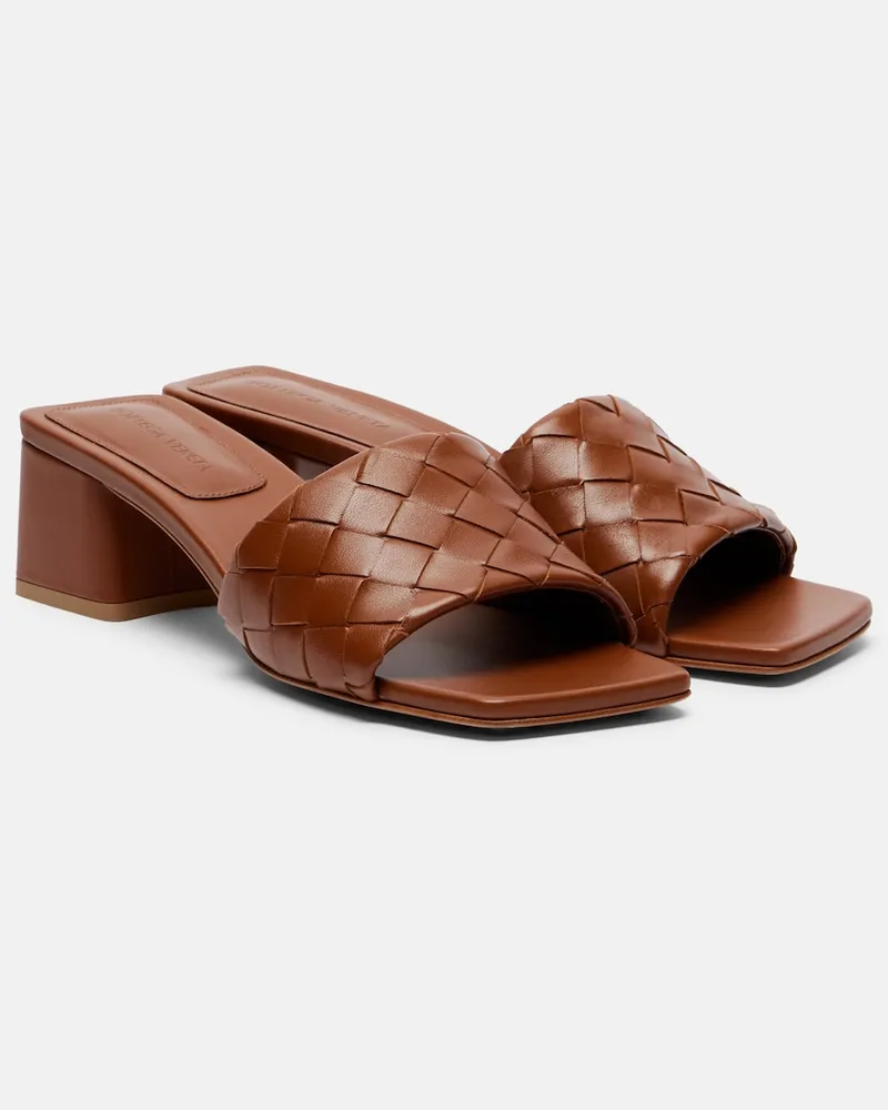 Bottega Veneta Pantoletten Parco aus Leder Braun