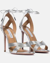 Aquazzura Sandalen Ari 105 aus Metallic-Leder Silber