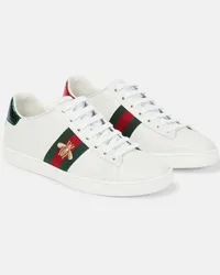 Gucci Verzierte Sneakers Ace aus Leder Weiss