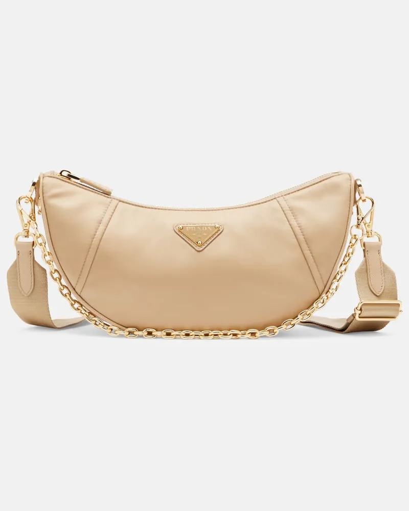 Prada Schultertasche Prada Demi-Lune aus Re-Nylon Beige