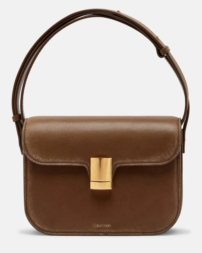 Calvin Klein Schultertasche Tilla Small aus Leder Braun