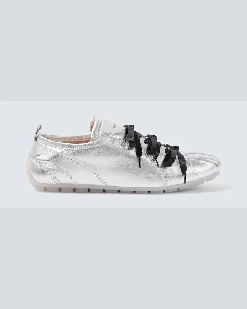 Simone Rocha Sneakers Ballerina Grip aus Metallic-Leder Silber