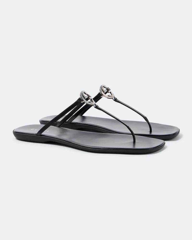 Gucci Zehensandalen Interlocking G aus Leder Schwarz