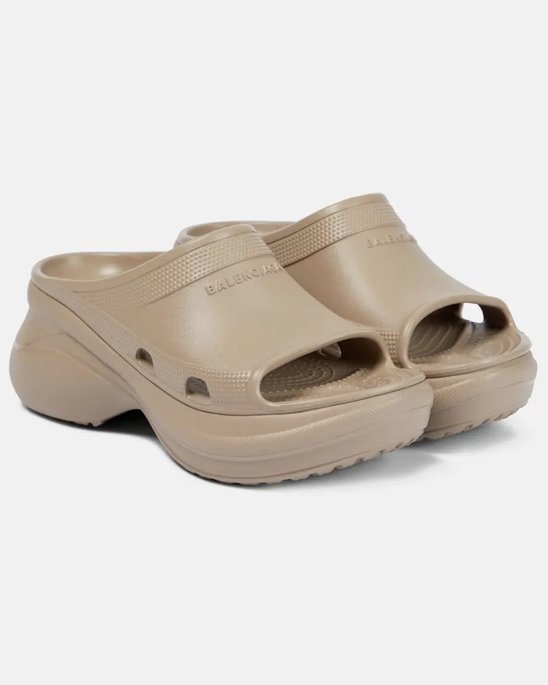 Balenciaga X Crocs Plateau-Pantoletten Beige