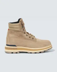 Moncler Schnuerstiefel Peka aus Veloursleder Braun