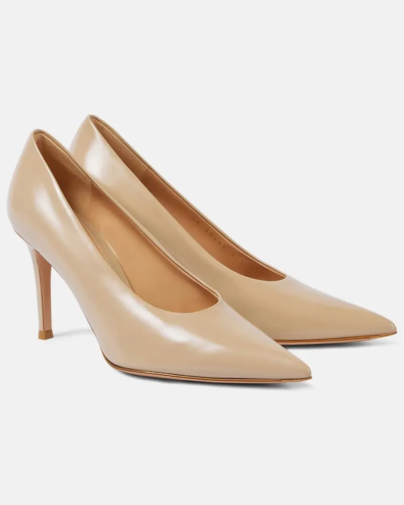 Gianvito Rossi Pumps Robbie aus Leder Neutral