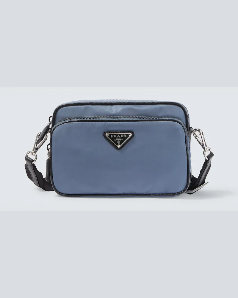 Prada Schultertasche aus Re-Nylon mit Leder Blau