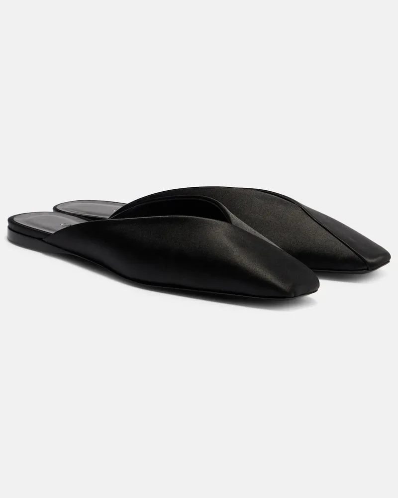 Max Mara Slippers aus Satin Schwarz