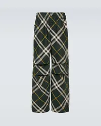 Burberry Weite Hose  Check aus Twill Gruen