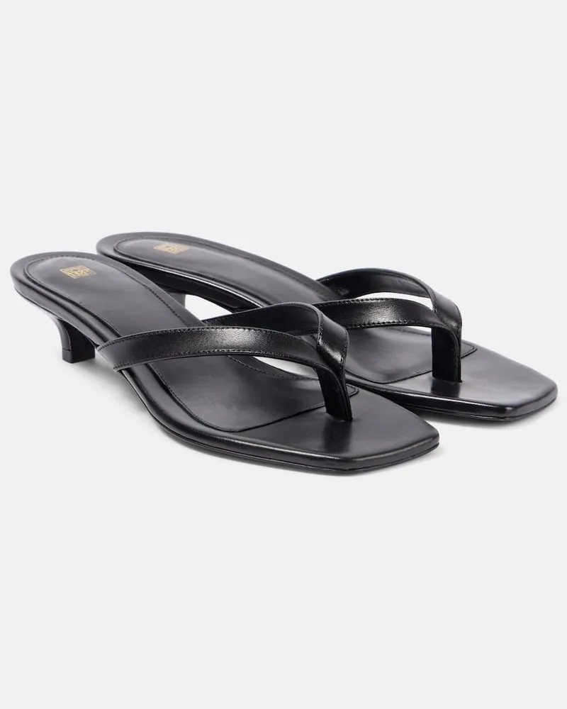 Totême Sandalen aus Leder Schwarz