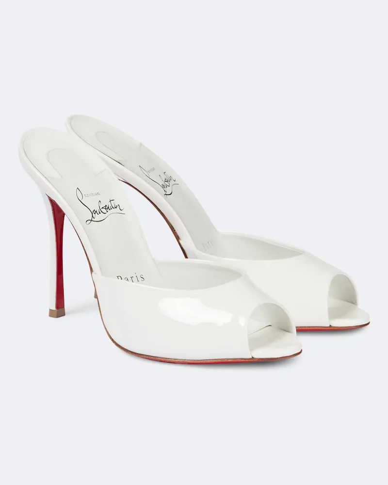 Christian Louboutin Bridal Pantoletten Me Dolly aus Lackleder Weiß