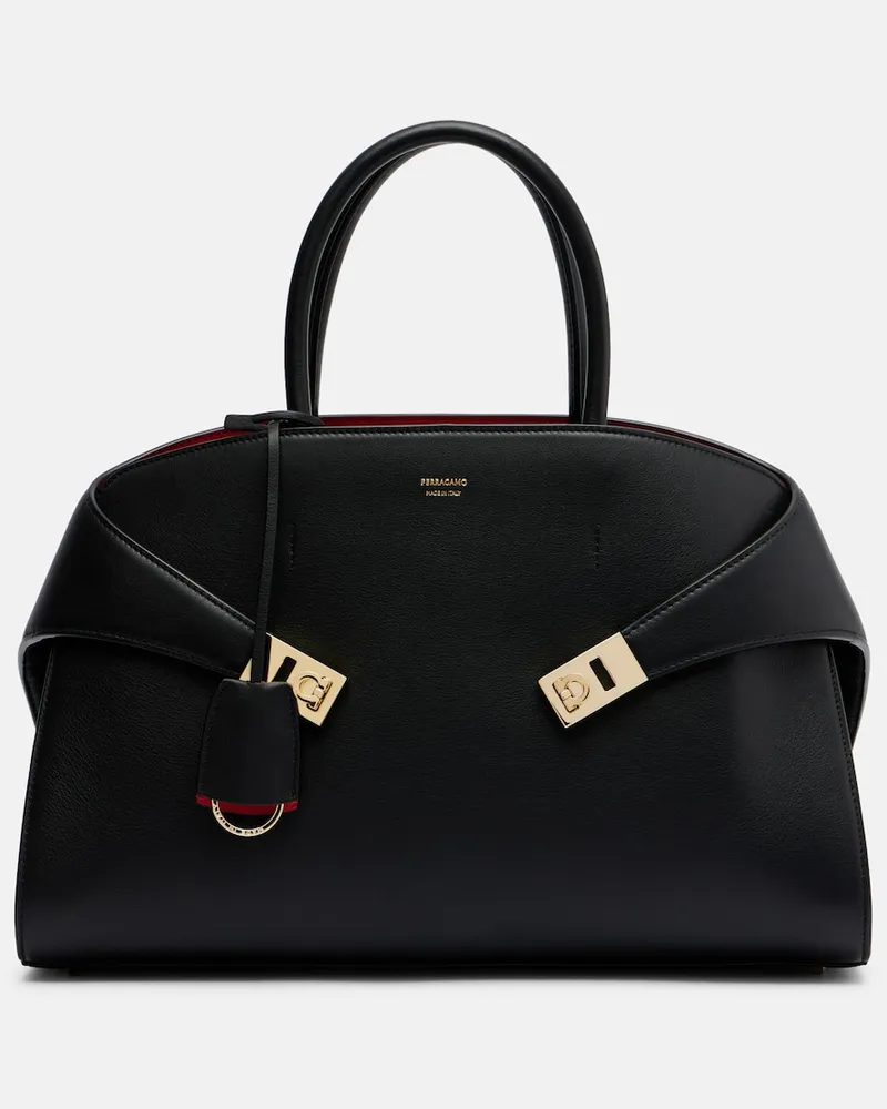 Ferragamo Henkeltasche Hug Medium aus Leder Schwarz