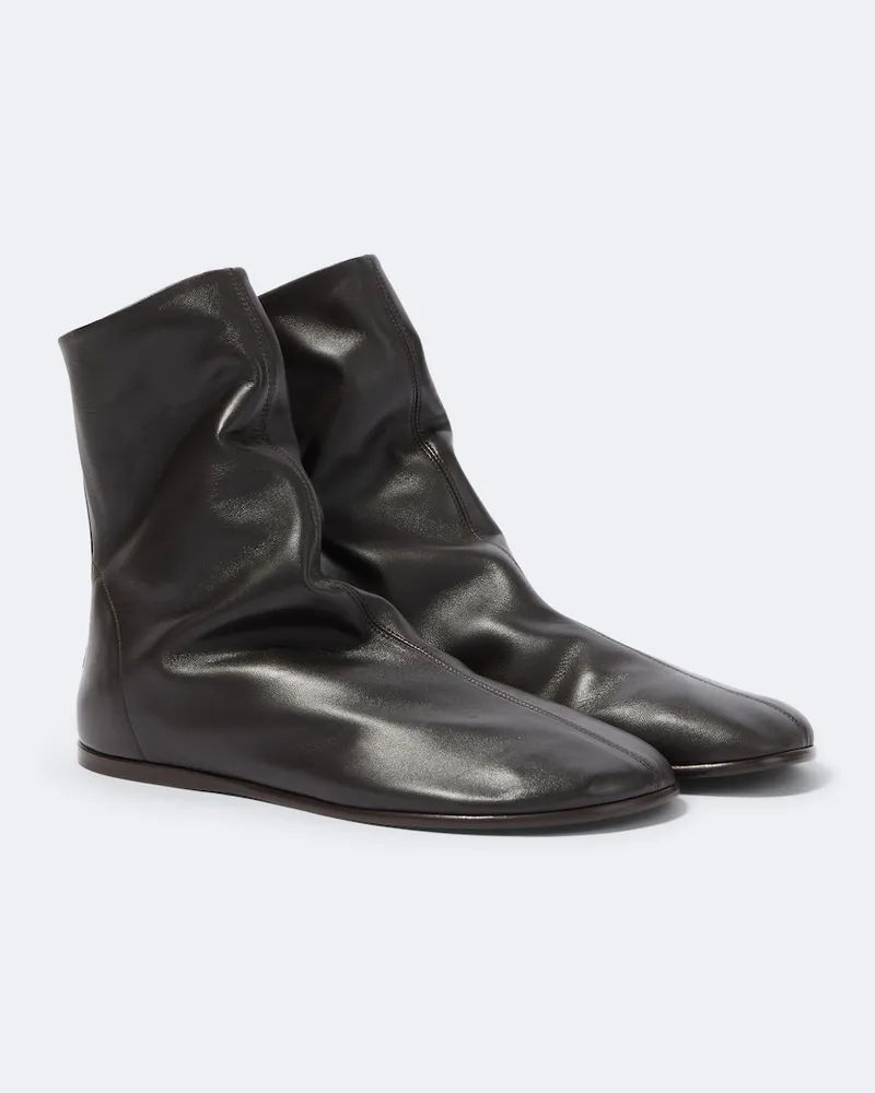Christophe Lemaire Ankle Boots aus Leder Braun