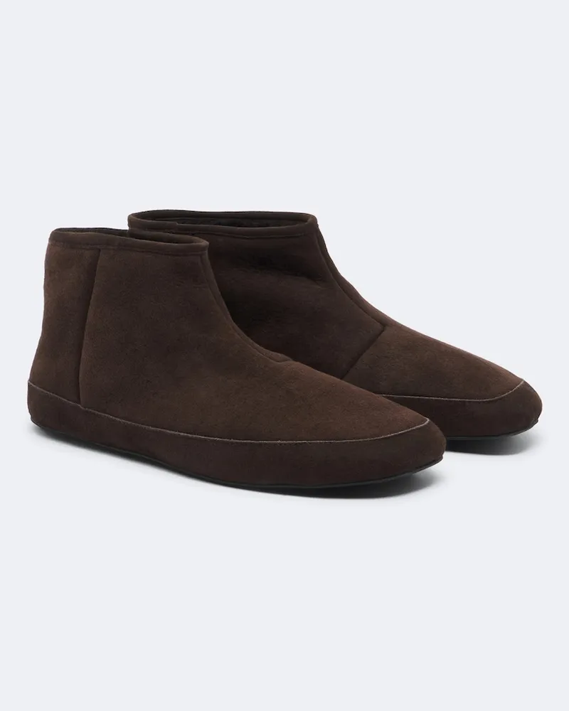 The Row Ankle Boots Esther aus Veloursleder mit Shearling Braun