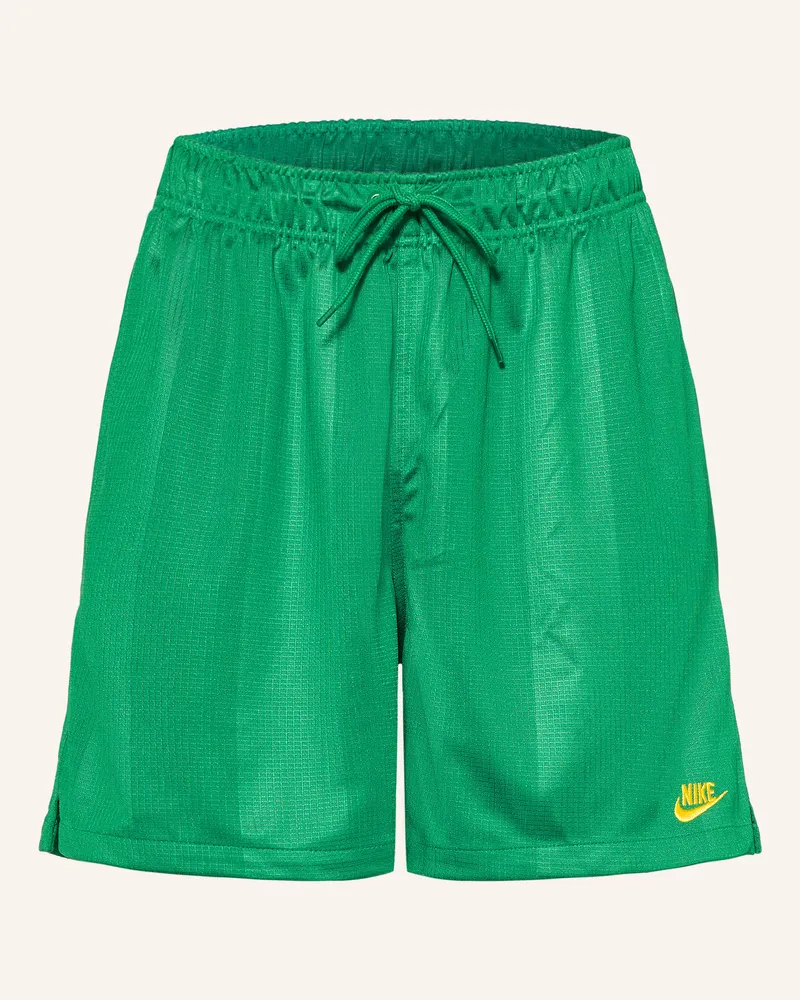 Nike Shorts Club Flow gruen Grün