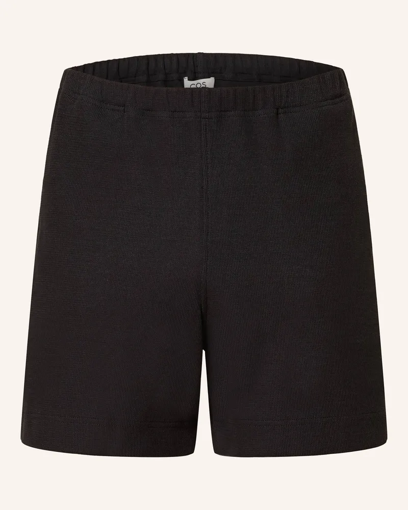 COS Shorts Schwarz