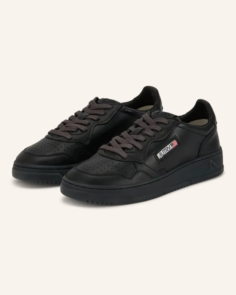 AUTRY Sneaker Medalist Low Wom schwarz Schwarz