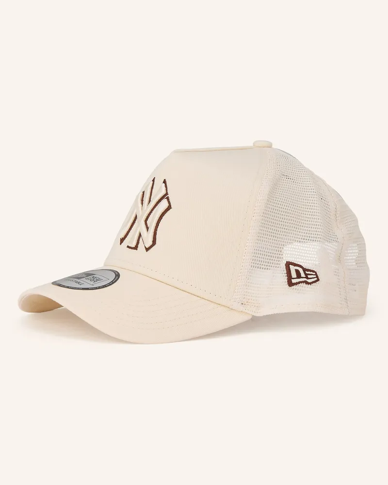 New Era Cap Outline Trucker weiss Creme