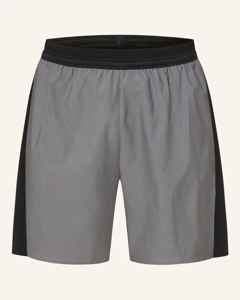 ON Laufshorts LUMOS Schwarz